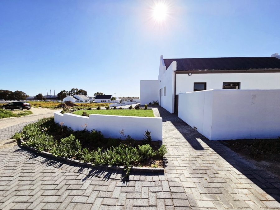 3 Bedroom Property for Sale in Britannica Heights Western Cape